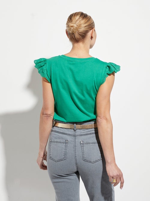 T-shirt manches volantées avec encolure V - Kiabi