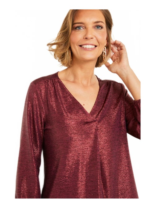 T-shirt mi long ample maille brillante col V - Kiabi T-shirt mi long ample maille brillante col V - Kiabi