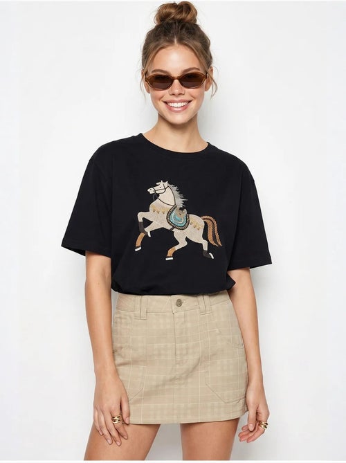 T-shirt oversize à sequins brodés lucci - Kiabi T-shirt oversize à sequins brodés lucci - Kiabi