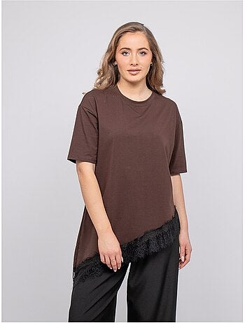 T-shirt oversize asymétrique bordure dentelle forinel
