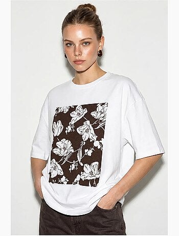 T-shirt oversize en coton à motif floral lucci
