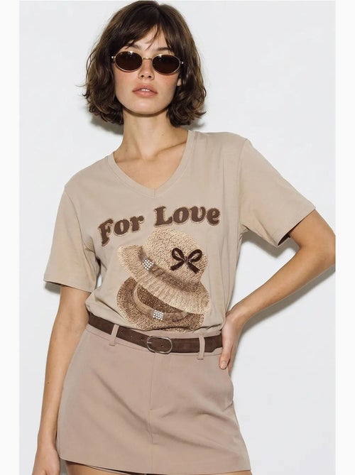 T-shirt oversize imprimé à col v lucci - Kiabi T-shirt oversize imprimé à col v lucci - Kiabi