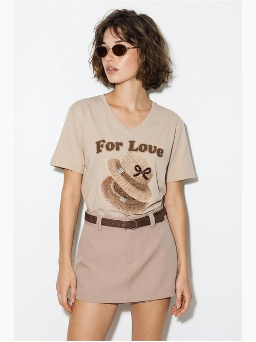 T-shirt oversize imprimé à col v lucci - Kiabi T-shirt oversize imprimé à col v lucci - Kiabi