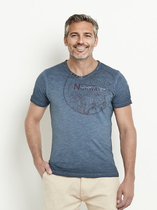 T-shirt petit col V avec détails used - Kiabi