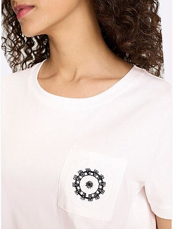 T-shirt Poche Poitrine Brodée - Taille Standard - Helline