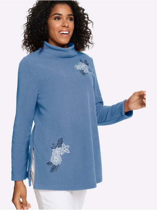 T-shirt polaire superbe broderie florale - taille standard - moda vilona - Kiabi T-shirt polaire superbe broderie florale - taille standard - moda vilona - Kiabi