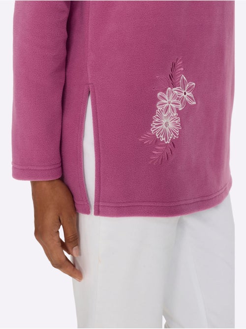 T-shirt polaire superbe broderie florale - taille standard - moda vilona - Kiabi T-shirt polaire superbe broderie florale - taille standard - moda vilona - Kiabi