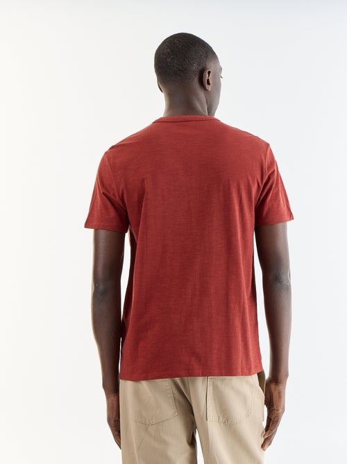 T-shirt pour homme à col tunisien uni - Kiabi T-shirt pour homme à col tunisien uni - Kiabi
