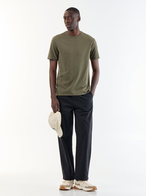 T-shirt pour homme uni à col rond - Kiabi T-shirt pour homme uni à col rond - Kiabi