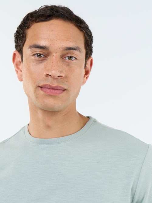 T-shirt pour homme uni à col rond - Kiabi