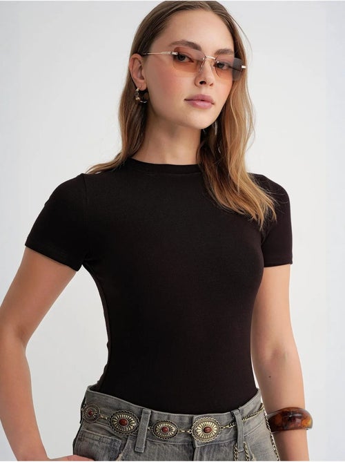 T-shirt ras du cou slim fit en coton mixray - Kiabi T-shirt ras du cou slim fit en coton mixray - Kiabi