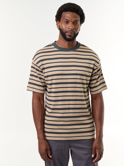 T-shirt rayé à manches courtes - Kiabi T-shirt rayé à manches courtes - Kiabi