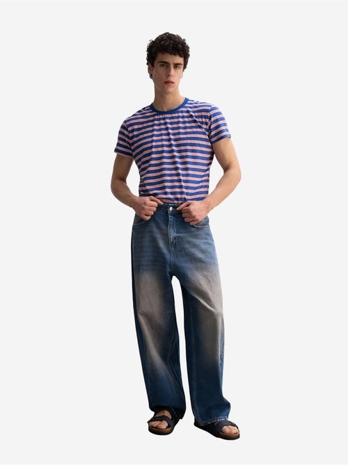 T-shirt rayé côtelé à col rond pour homme giesto - Kiabi T-shirt rayé côtelé à col rond pour homme giesto - Kiabi