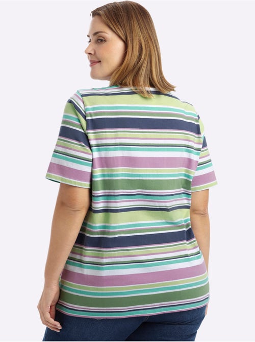 T-shirt Rayé Fils Teintés - Taille Standard - Sheego - Kiabi T-shirt Rayé Fils Teintés - Taille Standard - Sheego - Kiabi