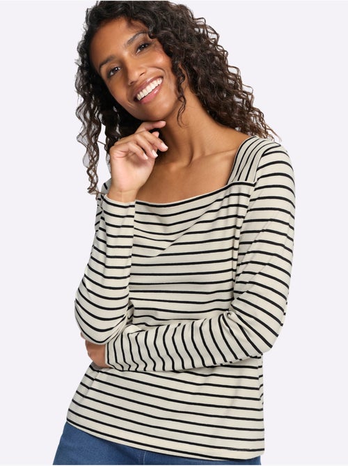 T-shirt rayé qualité coton doux sur la peau - taille standard - helline - Kiabi T-shirt rayé qualité coton doux sur la peau - taille standard - helline - Kiabi