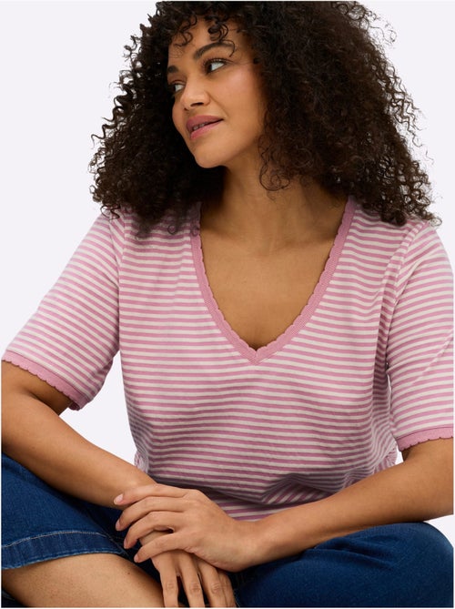 T-shirt Rayé Séduisant Motif à Rayures - Taille Standard - Sheego - Kiabi