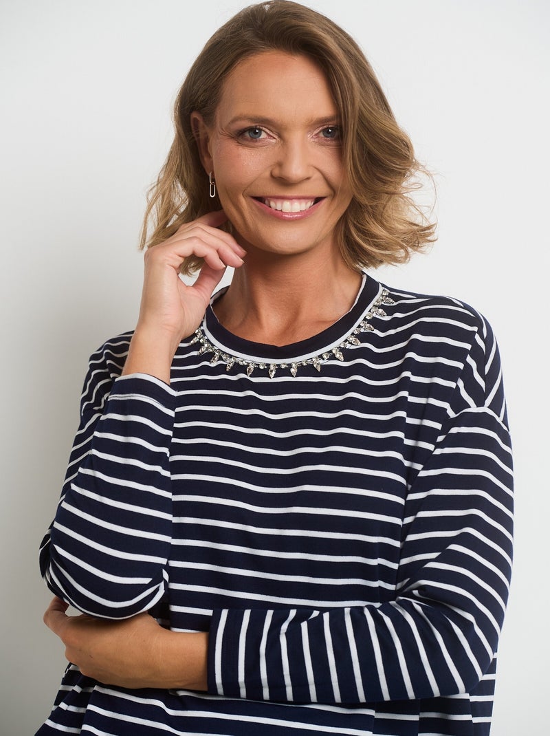 T-shirt rayures avec encolure strass Bleu marine - Kiabi