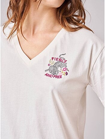 T-shirt regular femme en 100% coton imprimé graphique "fierce and free" 'deeluxe'
