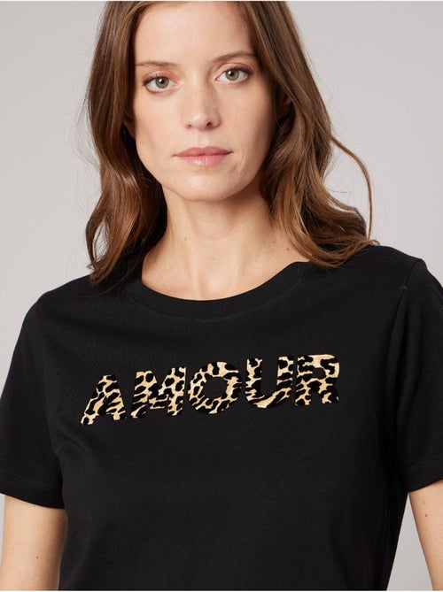 T-shirt regular femme en 100% coton inscription AMOUR en léopard 'Deeluxe' - Kiabi