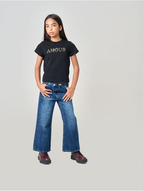 T-shirt regular fille en 100% coton inscription amour en léopard 'deeluxe' - Kiabi T-shirt regular fille en 100% coton inscription amour en léopard 'deeluxe' - Kiabi
