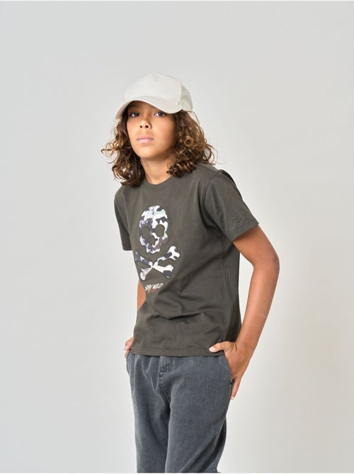 T-shirt regular garçon en 100% coton jersey imprimé crâne camouflage 'deeluxe' - Kiabi T-shirt regular garçon en 100% coton jersey imprimé crâne camouflage 'deeluxe' - Kiabi