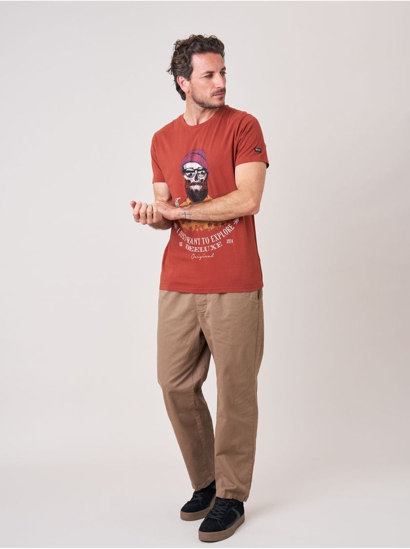 T-shirt regular homme en 100% coton jersey imprimé crâne explorer  'Deeluxe' Marron havane - Kiabi