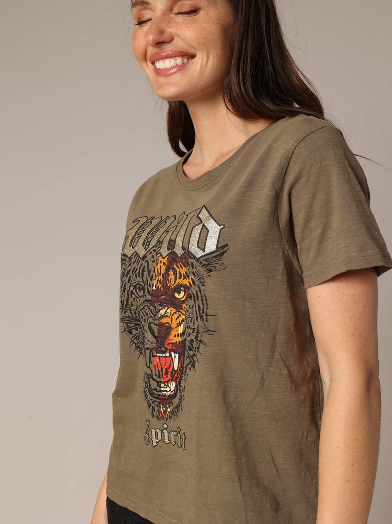 T-shirt rock 100% coton à imprimé tigre et typographie métallisée
 'Deeluxe' Vert kaki clair - Kiabi