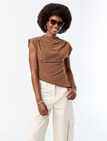 T-shirt sans manches asymétrique