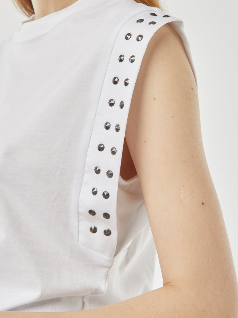 T-shirt sans manches avec emmanchures cloutées Blanc - Kiabi