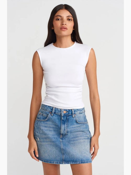 T-shirt sans manches côtelé à col rond et coupe ajustée dilvin - Kiabi