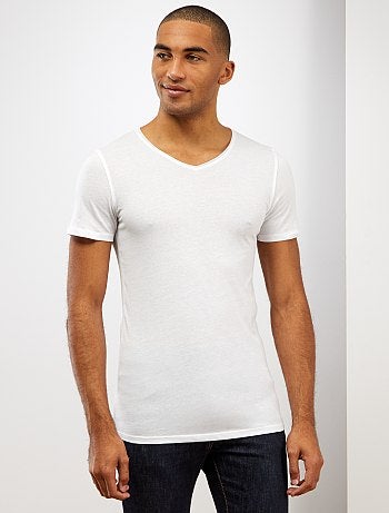 T-shirt slim col V