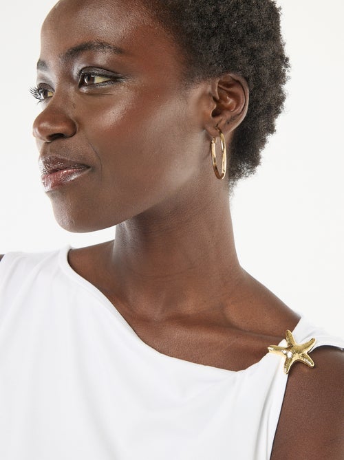 T-shirt stretch avec bijou doré - Kiabi