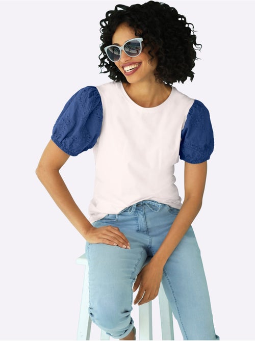 T-shirt Superbe Broderie De Madère - Taille Standard - Helline - Kiabi T-shirt Superbe Broderie De Madère - Taille Standard - Helline - Kiabi