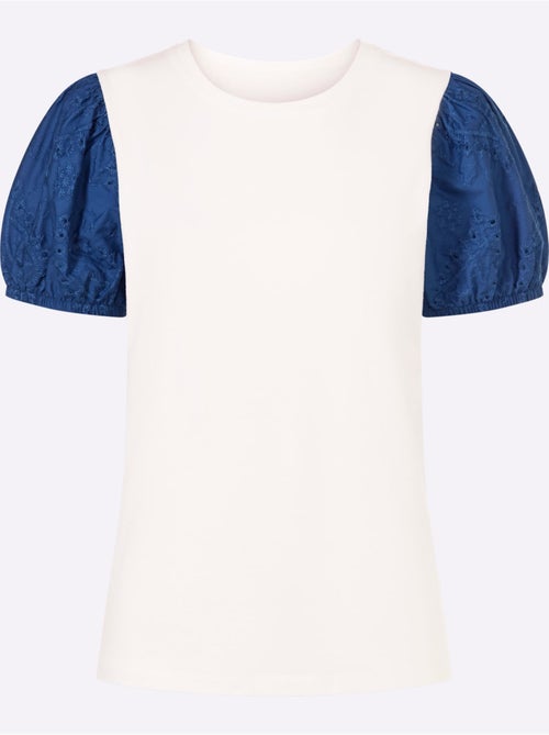 T-shirt Superbe Broderie De Madère - Taille Standard - Helline - Kiabi T-shirt Superbe Broderie De Madère - Taille Standard - Helline - Kiabi