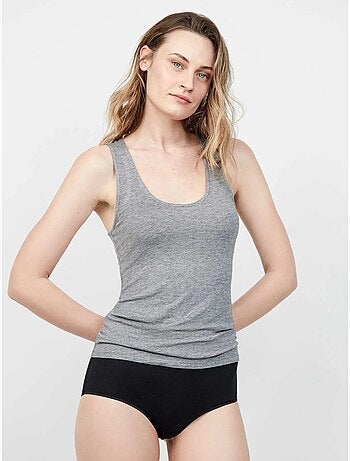 T-shirt thermique légère à larges bretelles et col rond