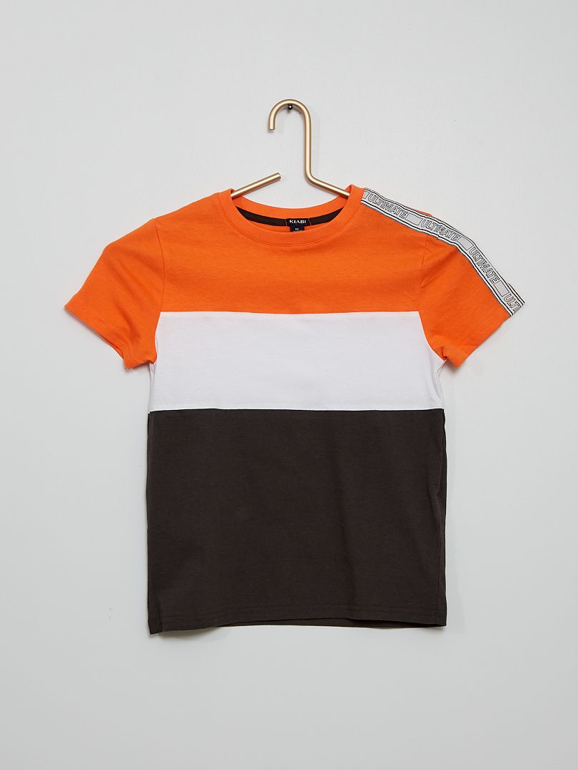 T-shirt tricolore avec bande orange - Kiabi
