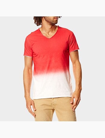 T-shirt tye and die