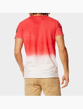 T-shirt tye and die
