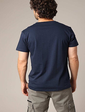 T-shirt uni 100% coton avec poche poitrine
'Deeluxe'