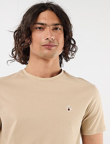 T-shirt uni à manches courtes avec broderie