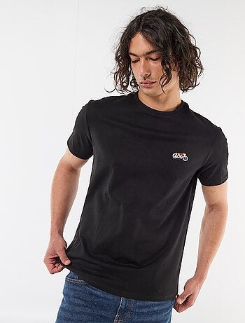 T-shirt uni à manches courtes avec broderie