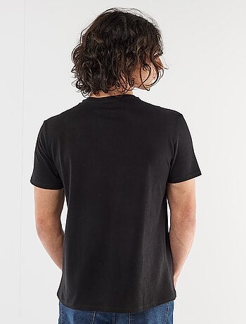 T-shirt uni à manches courtes avec broderie