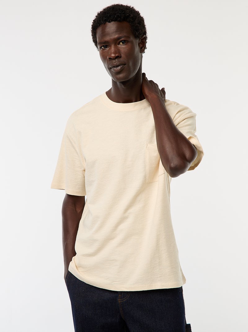 T-shirt uni à manches courtes avec poche poitrine Blanc - Kiabi