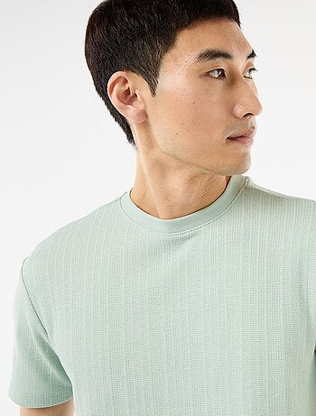 T-shirt uni à manches courtes en maille fantaisie