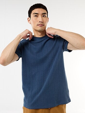 T-shirt uni à manches courtes en maille fantaisie