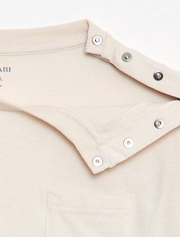 T-shirt uni à manches longues et poche poitrine - collection facile à enfiler