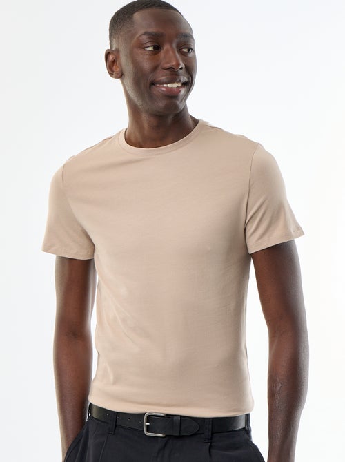 T-shirt uni en coton à col rond pour homme - Kiabi T-shirt uni en coton à col rond pour homme - Kiabi