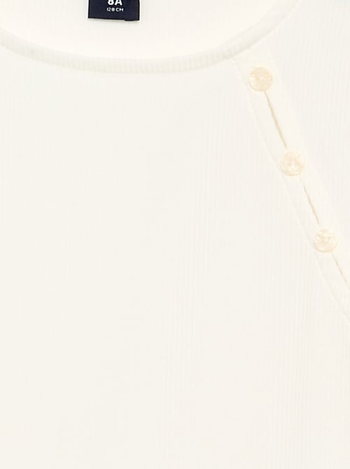 T-shirt uni en maille côtelée avec épaule boutonnée - Kiabi
