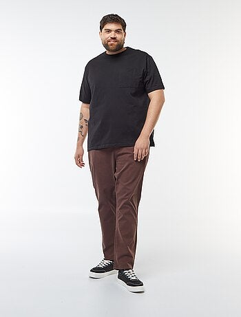 T-shirt uni manches courtes avec poche poitrine