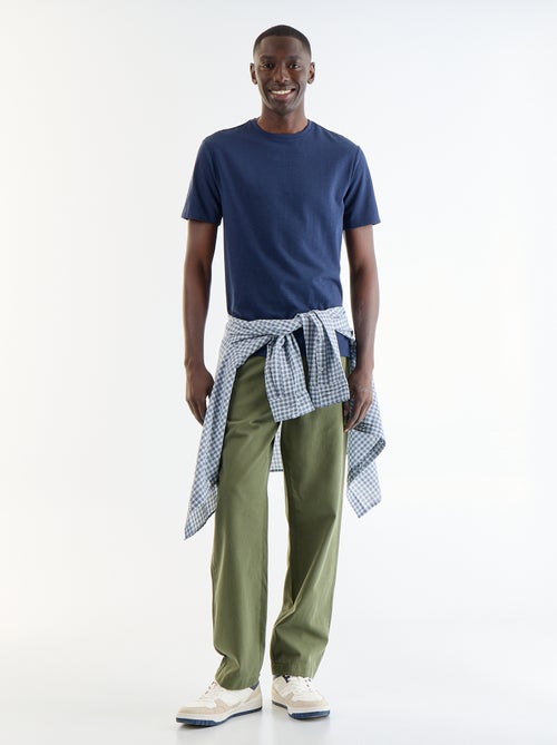 T-shirt uni pour homme à col rond - Kiabi T-shirt uni pour homme à col rond - Kiabi
